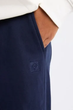 America Today Broeken|Joggingbroeken^Caiden JR straight joggingspant Joggingspant met badge en trekkoord