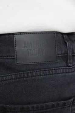 America Today Jeans^Jeans Delta Five-pocket jeans met een relaxed tapered fit