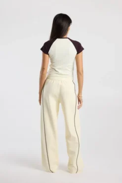 America Today New In|Joggingbroeken^Joggingbroek Cath ooe fit joggingbroek et piping