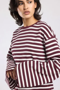 America Today T-Shirts & Tops^ongeeve iy Dae ongeeve et ronde ha en wijde ouwen
