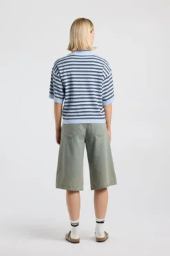 America Today New In|Truien & Vesten^Poo Kirten getreepte ooe fit poo et knoopuiting