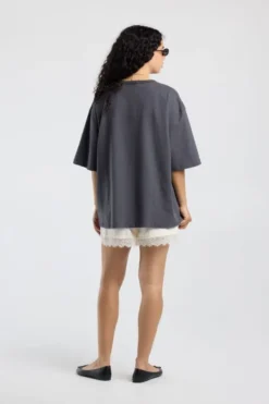 America Today New In|Shorts^hort Nini hort et ooe fit en kanten detai