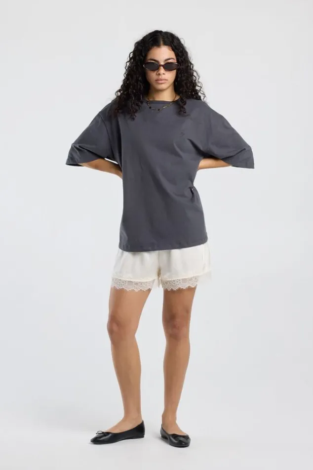 America Today New In|Shorts^hort Nini hort et ooe fit en kanten detai