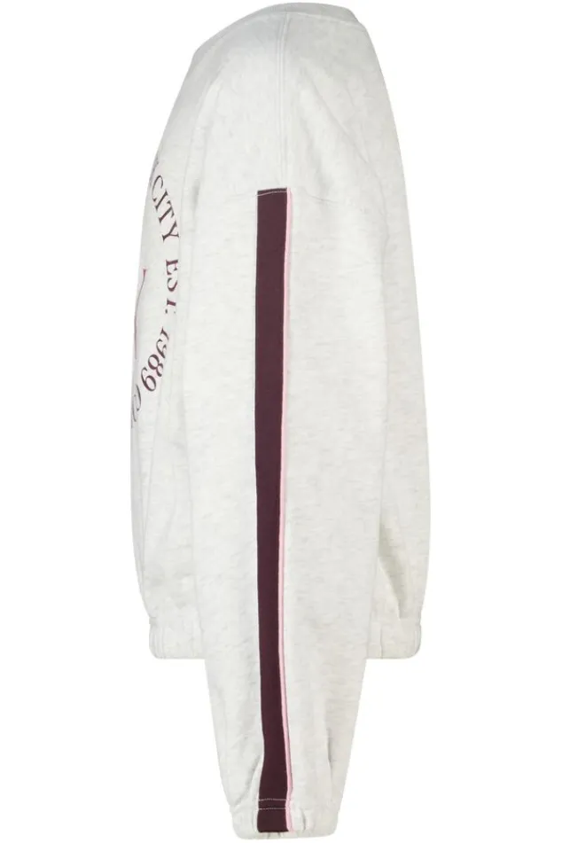 America Today Truien & Vesten|New In^sweater Safia Jr sweater met front print en balloon shape