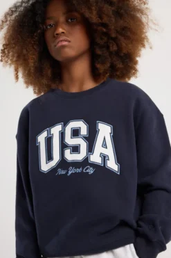 America Today Truien & Vesten|Sweaters & Hoodies^Sweater Senna JR Oversized fit USA sweater