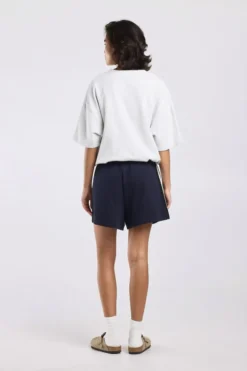 America Today T-Shirts & Tops|Truien & Vesten^weater teffie crewneck weater et korte ouwen