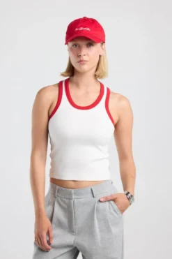 America Today New In|T-Shirts & Tops^Tanktop Goya i fit tanktop et borduring op de rug