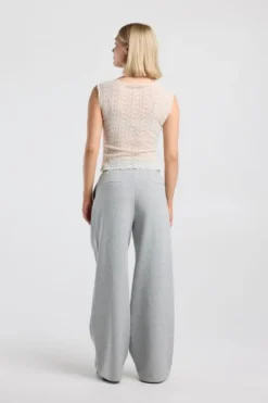 America Today New In|T-Shirts & Tops^Top Gini ouwoze kanten top et V-ha en knoopje