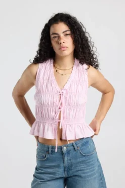 America Today New In|T-Shirts & Tops^Top Ika geockte hatertop et trikje en ruffe