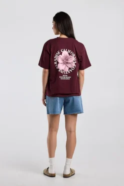 America Today T-Shirts & Tops^T-hirt Einor ooe fit t-hirt et print op bort en rug