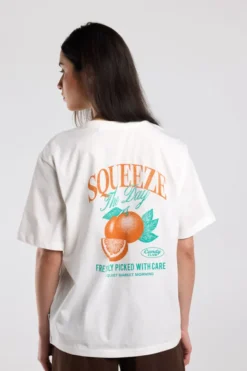 America Today T-Shirts & Tops^T-hirt Einor ooe fit t-hirt et print op bort en rug