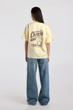 America Today T-Shirts & Tops^T-hirt Einor ooe fit t-hirt et print op bort en rug