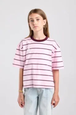 America Today T-Shirts & Tops|New In^T-Shirt Ephie Jr oversized gestreept boxy t-shirt met chest prints