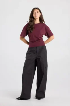 America Today Bestsellers|T-Shirts & Tops^T-hirt Erin t-hirt et crunched zijnaad en borduurwerk achter