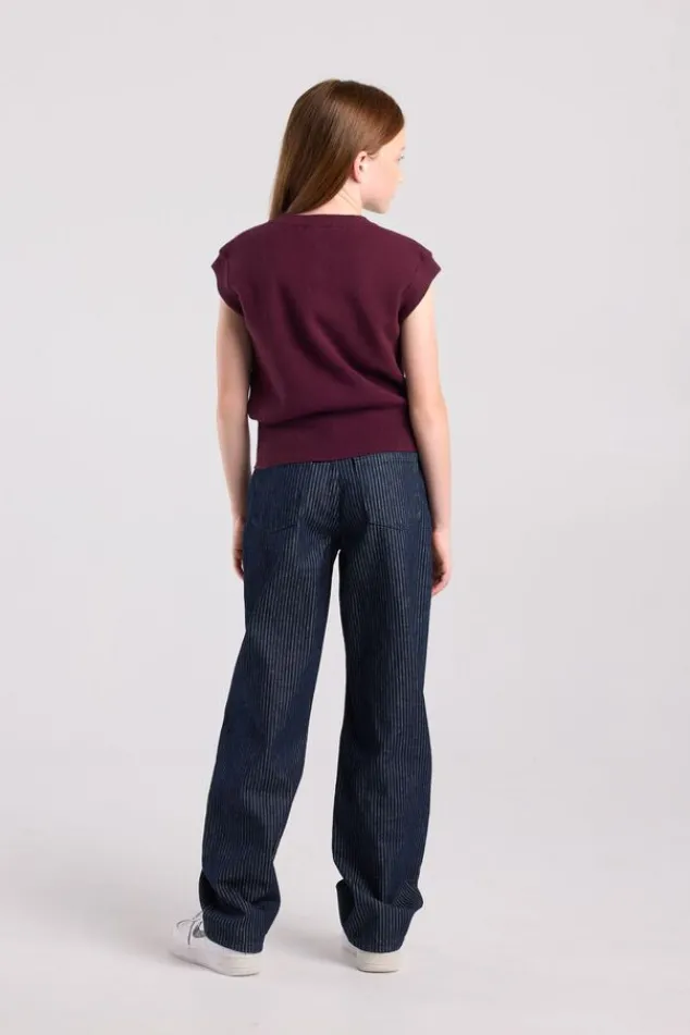 America Today Truien & Vesten|New In^Vest Kata jr mouwloos vest met bordeauxrode knoopjes